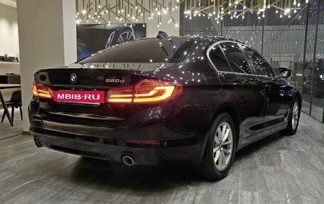 BMW 5 серия, 2020 год, 3 700 000 рублей, 2 фотография