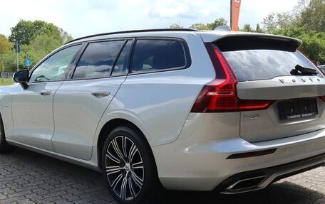 Volvo V60 II, 2020 год, 3 400 000 рублей, 8 фотография