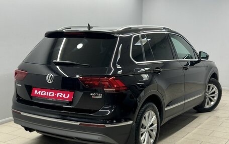 Volkswagen Tiguan II, 2017 год, 2 299 000 рублей, 2 фотография