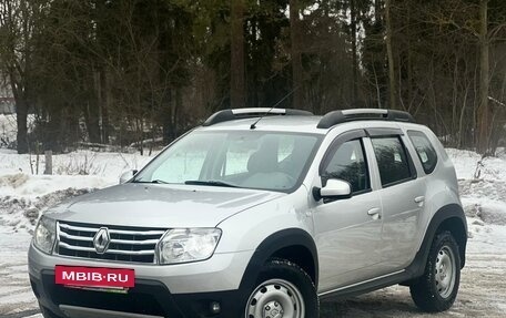 Renault Duster I рестайлинг, 2012 год, 900 000 рублей, 5 фотография