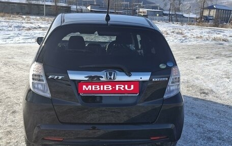 Honda Fit III, 2010 год, 830 000 рублей, 5 фотография