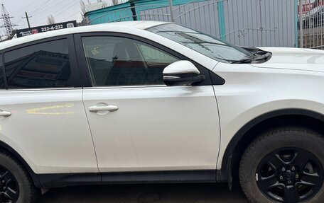 Toyota RAV4, 2015 год, 2 070 000 рублей, 4 фотография