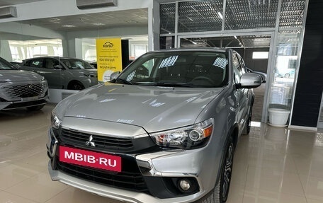 Mitsubishi Outlander III рестайлинг 3, 2017 год, 1 650 000 рублей, 8 фотография