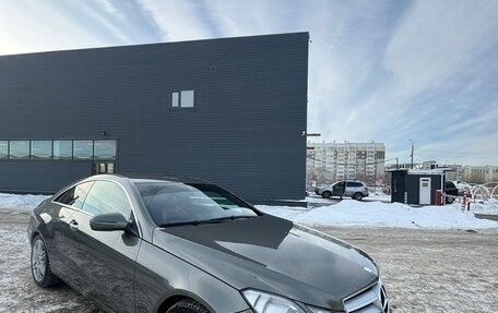 Mercedes-Benz E-Класс, 2009 год, 1 099 000 рублей, 3 фотография