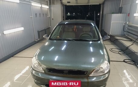 KIA Rio II, 2000 год, 320 000 рублей, 2 фотография