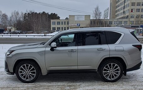 Lexus LX, 2023 год, 19 000 000 рублей, 4 фотография