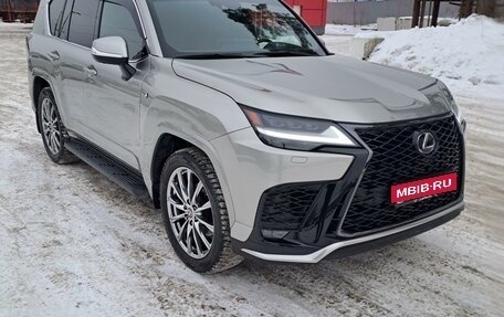 Lexus LX, 2023 год, 19 000 000 рублей, 5 фотография