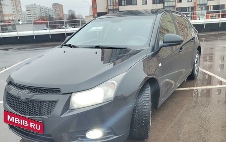 Chevrolet Cruze II, 2012 год, 820 000 рублей, 3 фотография