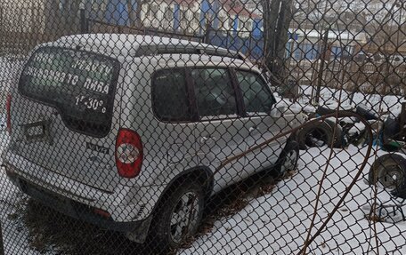 Chevrolet Niva I рестайлинг, 2011 год, 380 000 рублей, 2 фотография