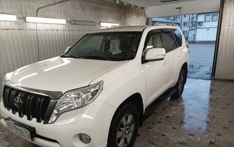 Toyota Land Cruiser Prado 150 рестайлинг 2, 2015 год, 3 950 000 рублей, 3 фотография