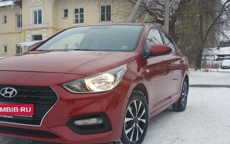 Hyundai Solaris II рестайлинг, 2017 год, 1 199 000 рублей, 2 фотография