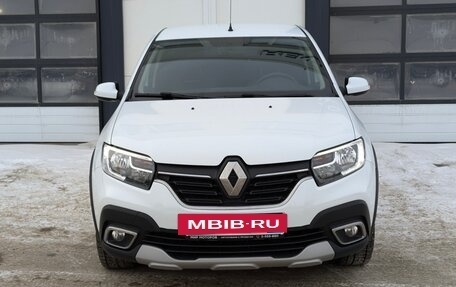 Renault Logan II, 2021 год, 1 299 000 рублей, 2 фотография