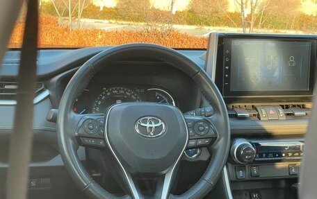 Toyota RAV4, 2020 год, 2 662 000 рублей, 10 фотография