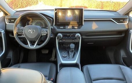 Toyota RAV4, 2020 год, 2 662 000 рублей, 17 фотография