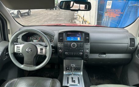 Nissan Navara (Frontier), 2010 год, 1 399 000 рублей, 8 фотография