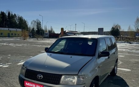 Toyota Probox I, 2003 год, 440 000 рублей, 1 фотография