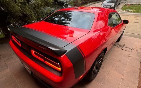 Dodge Challenger III рестайлинг 2, 2020 год, 4 999 999 рублей, 4 фотография