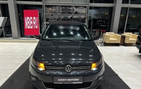 Volkswagen Polo VI (EU Market), 2011 год, 695 000 рублей, 2 фотография