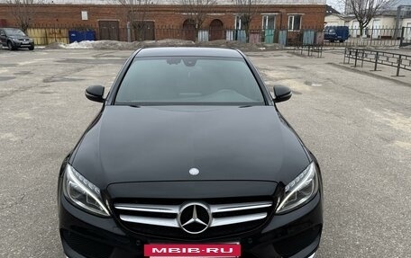 Mercedes-Benz C-Класс, 2017 год, 2 950 000 рублей, 2 фотография