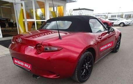 Mazda MX-5, 2021 год, 2 950 000 рублей, 5 фотография