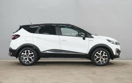 Renault Kaptur I рестайлинг, 2017 год, 1 320 000 рублей, 5 фотография