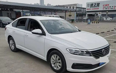 Volkswagen Lavida, 2021 год, 1 500 000 рублей, 2 фотография