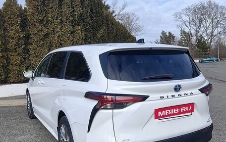 Toyota Sienna, 2020 год, 5 350 000 рублей, 6 фотография