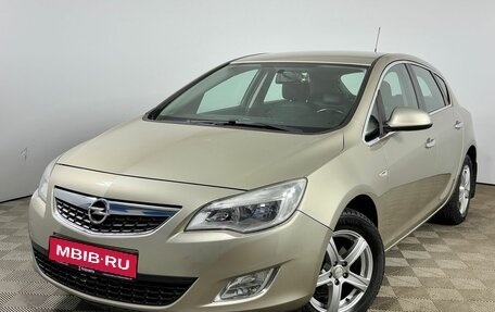 Opel Astra J, 2012 год, 840 000 рублей, 1 фотография