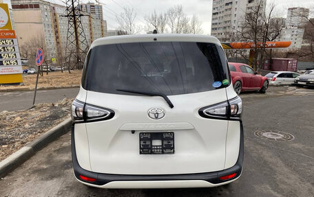 Toyota Sienta II, 2021 год, 1 450 000 рублей, 5 фотография