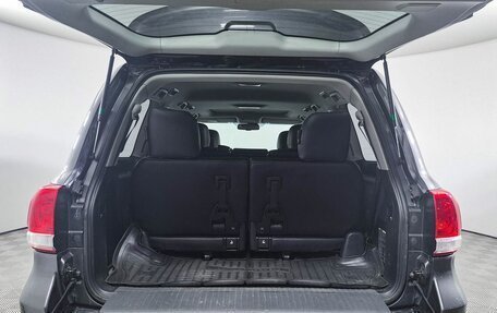 Toyota Land Cruiser 200, 2011 год, 3 290 000 рублей, 10 фотография