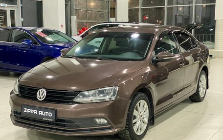 Volkswagen Jetta VI, 2015 год, 1 549 000 рублей, 4 фотография