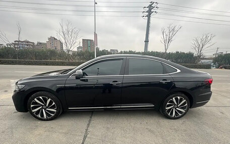 Volkswagen Passat B8 рестайлинг, 2022 год, 2 545 000 рублей, 6 фотография