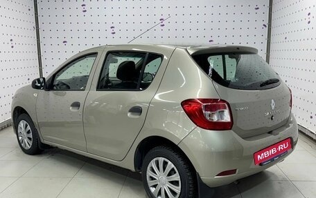 Renault Sandero II рестайлинг, 2018 год, 940 000 рублей, 4 фотография