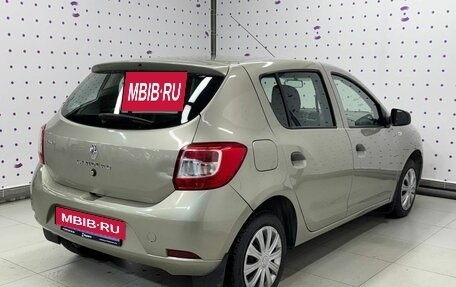 Renault Sandero II рестайлинг, 2018 год, 940 000 рублей, 2 фотография