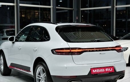 Porsche Macan I рестайлинг, 2021 год, 4 000 000 рублей, 4 фотография