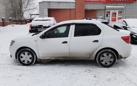 Renault Logan II, 2016 год, 420 000 рублей, 4 фотография