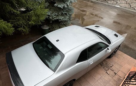 Dodge Challenger III рестайлинг 2, 2020 год, 4 949 999 рублей, 5 фотография