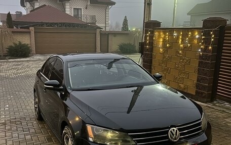 Volkswagen Jetta VI, 2014 год, 1 600 000 рублей, 2 фотография