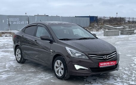 Hyundai Solaris II рестайлинг, 2015 год, 1 215 000 рублей, 1 фотография