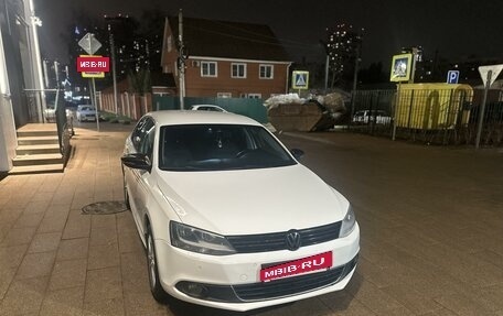 Volkswagen Jetta VI, 2014 год, 1 130 000 рублей, 4 фотография