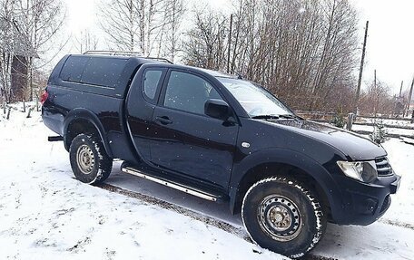 Mitsubishi L200 IV рестайлинг, 2011 год, 1 350 000 рублей, 4 фотография