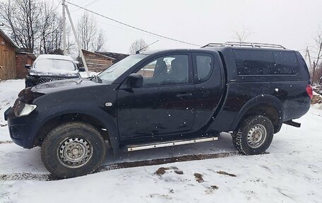 Mitsubishi L200 IV рестайлинг, 2011 год, 1 350 000 рублей, 3 фотография