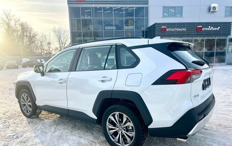 Toyota RAV4, 2023 год, 4 390 000 рублей, 8 фотография