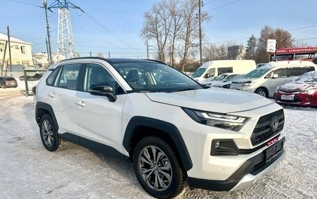 Toyota RAV4, 2023 год, 4 390 000 рублей, 3 фотография