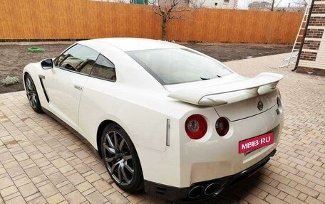 Nissan GT-R, 2013 год, 6 500 000 рублей, 3 фотография