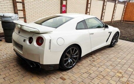 Nissan GT-R, 2013 год, 6 500 000 рублей, 2 фотография