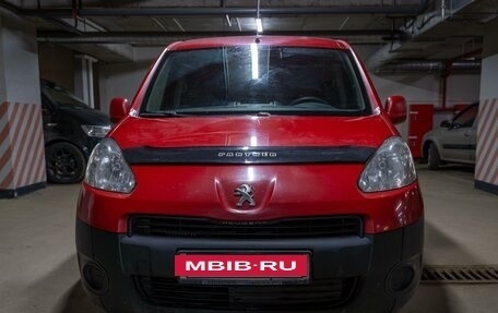 Peugeot Partner II рестайлинг 2, 2012 год, 696 000 рублей, 2 фотография