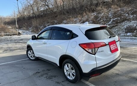 Honda Vezel, 2019 год, 1 900 000 рублей, 6 фотография