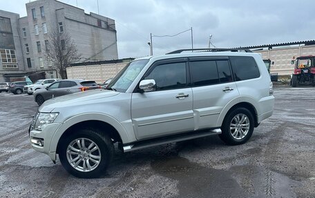 Mitsubishi Pajero IV, 2019 год, 3 499 999 рублей, 3 фотография