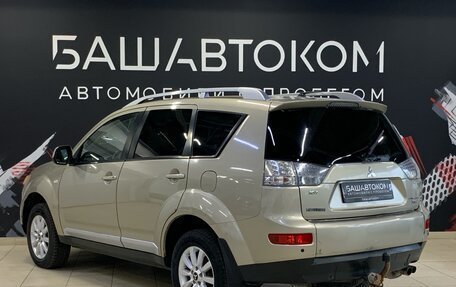 Mitsubishi Outlander III рестайлинг 3, 2007 год, 990 000 рублей, 6 фотография